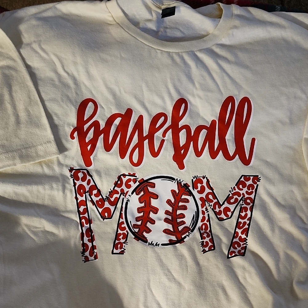 Gildan Kids Baseball Adult Shirt - Cream and Red
